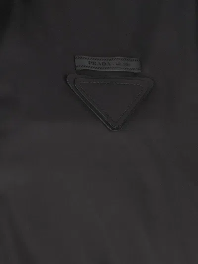 Prada Giubbino Imbottito In Re-nylon Nero Uomo In Black
