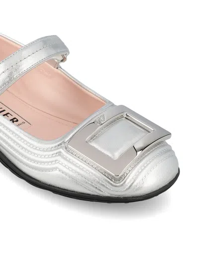 Roger Vivier Metallic Leather Ballet Flats In Silver