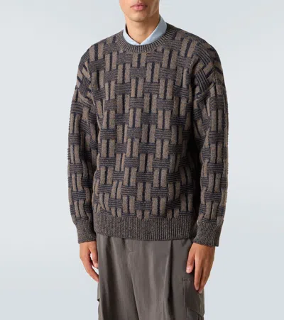 Giorgio Armani Camel Vanisé Links Stitch Wool Sweater In Gray