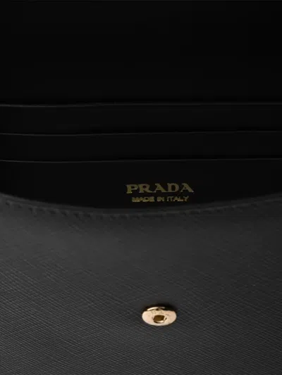 Prada Clutch Mit Logo In Black