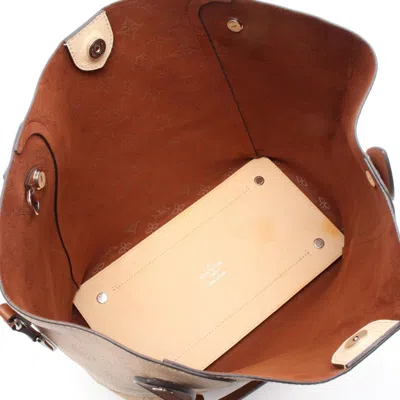 Pre-owned Louis Vuitton Beige Brown Mahina Leather Tote Bag ()