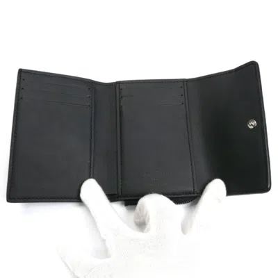 Pre-owned Louis Vuitton Black Leather Wallet (tri-fold) ()