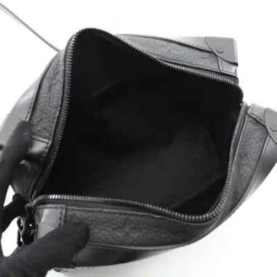 Pre-owned Louis Vuitton Black Noir Monogram Leather Shoulder Bag ()