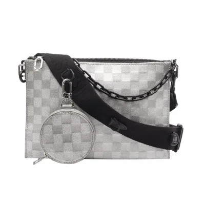 Pre-owned Louis Vuitton Black Silver Leather Shoulder Bag ()