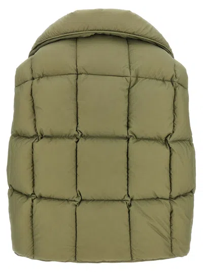 Ienki Ienki Cozy Cloud Quilted Pillow-collar Vest In Green