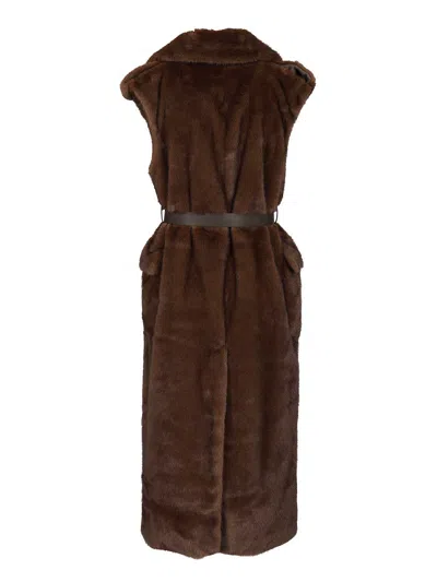 P.a.r.o.s.h Gilet Pelliccia Lungo Jackets Brown In Brown