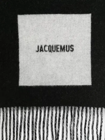 Jacquemus Frayed Fringe Rectangular Scarf In Black
