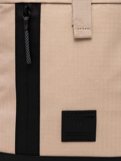 卷盖式包口扣环双肩包