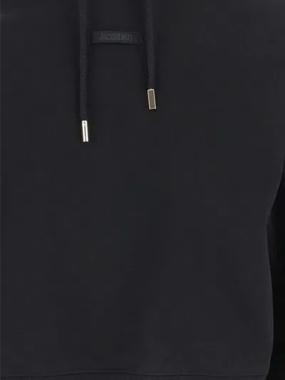 Jacquemus Le Hoodie Gros Grain Black Cropped Hoodie With Drawstring Hood And Logo Patch On The Front In Cotton