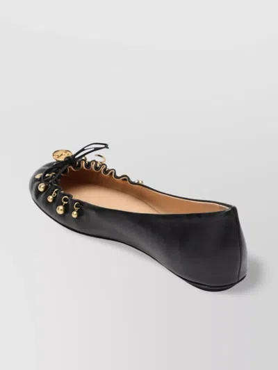 Chloé Bow Ballerinas Gold-tone Embellishments In Black