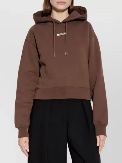 Jacquemus Le Hoodie Gros Grain Brown Cropped Hoodie With Drawstring Hood And Logo Patch On The Front In Cotton In Brown