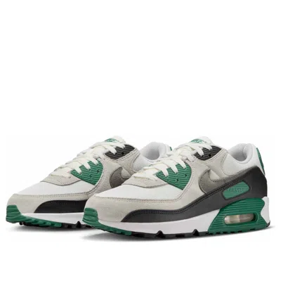 Nike Air Max 90 Sneaker