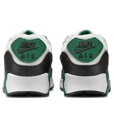 Nike Air Max 90 Sneaker