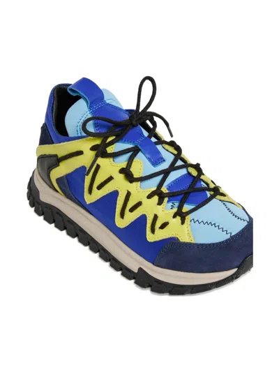 拼接系带运动鞋