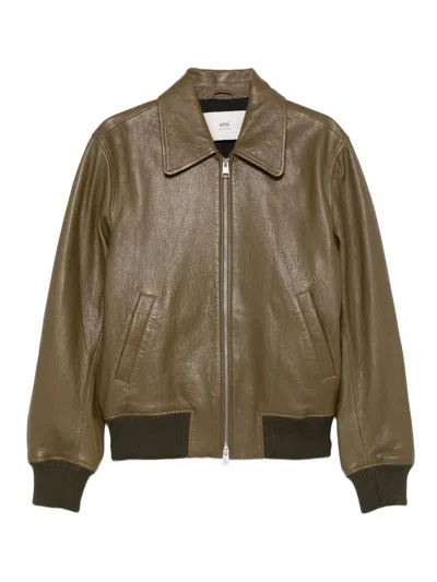 罗纹边饰皮夹克