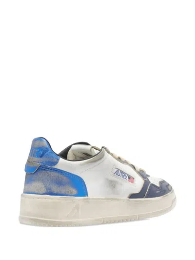 Autry White/black/blue Medalist Low Super Vintage Sneakers In White