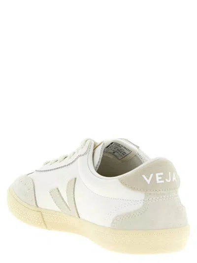 Veja Volley Sneaker In White