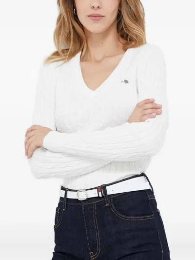 粗绞花针织V领毛衣