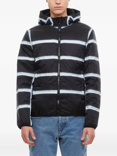 条纹图案连帽夹克