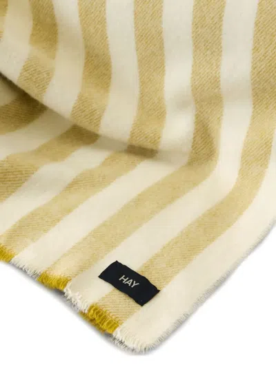 Hay Blankets Cream Uni In Brown