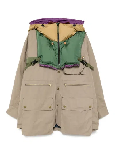 可拆卸兜帽夹克