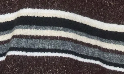 Blu Pepper Pullover V-neck Sweater In Brown