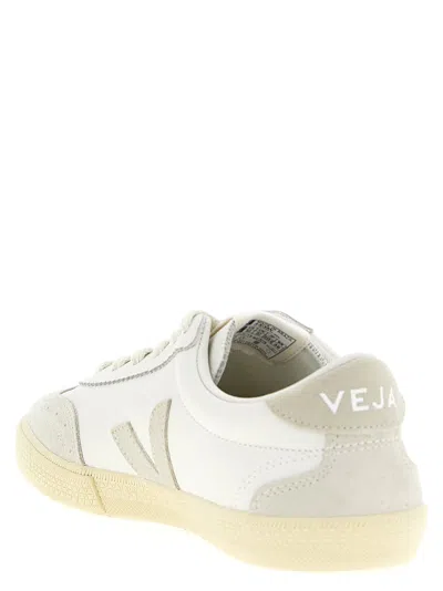 Veja Volley Sneaker In White
