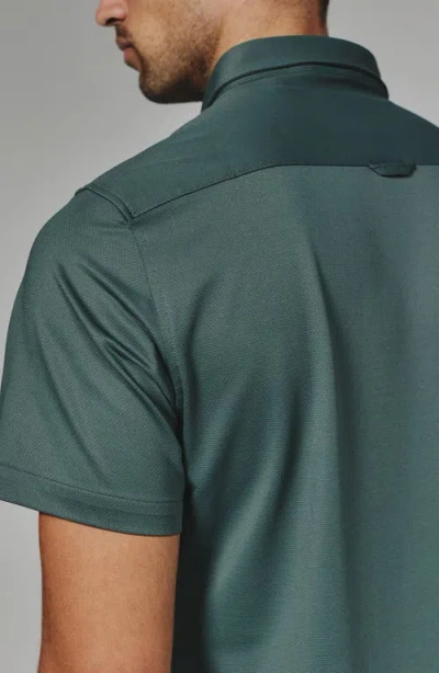 7 Diamonds Owen Solid Short Sleeve Performance Button-up Shirt In Green