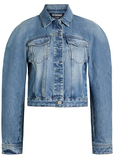 Jacquemus Le Ovalo De-nîmes Panelled Denim Jacket In Blue