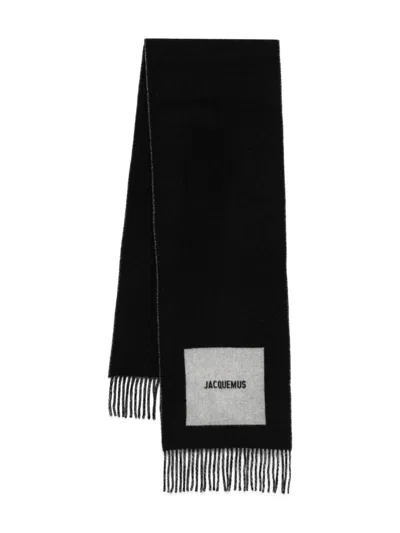 Jacquemus Frayed Fringe Rectangular Scarf In Black
