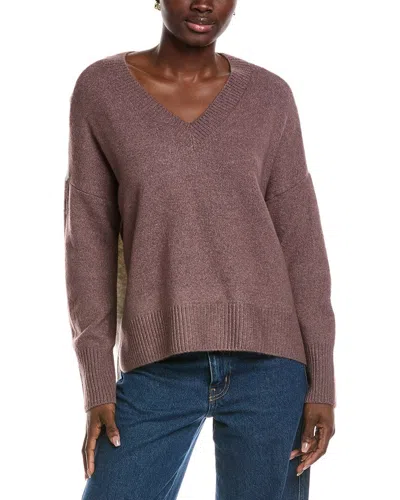 Vince Camuto V-neck Sweater In Purple