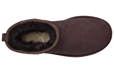 Ugg (wmns)  Classic Mini Ii Boot Chocolate In Brown