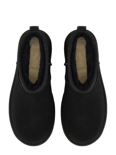 Ugg Stivale Classic Ultra Mini Con Plateau In Black