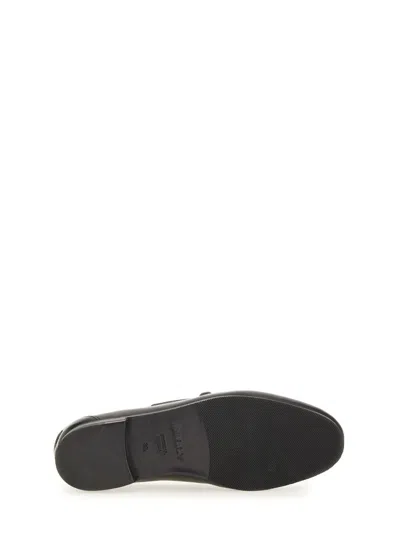 Bally Moccasin "plume" In Black