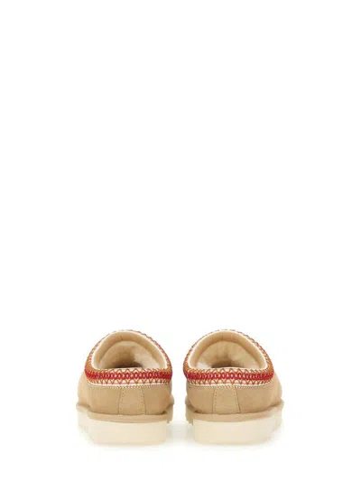Ugg Sandalwood "tasman Ii" In White