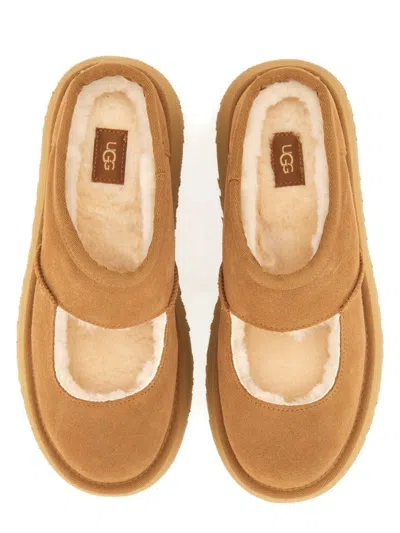 Ugg Bea Mary-jane Suede Flatform Mules In Brown