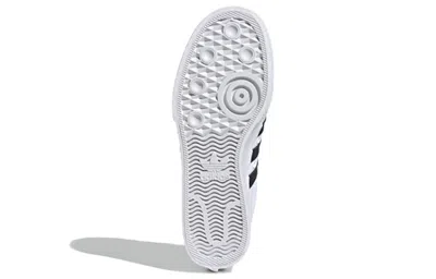 Adidas Originals (wmns) Adidas Nizza Platform 'colorful Trefoil' In White
