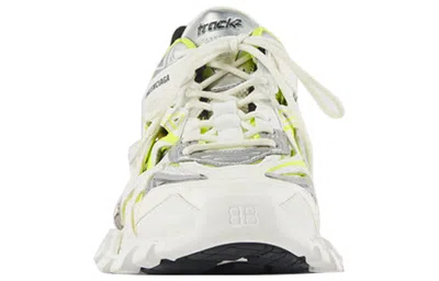 Balenciaga (wmns)  Track.2 Trainer 'white Fluo Yellow'