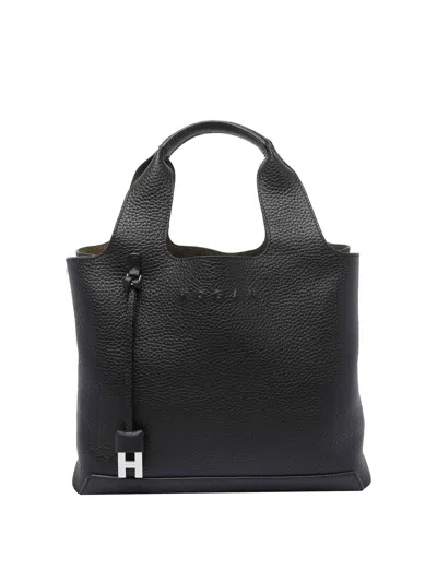 Hogan Structured Pebbled Shoulder Bag With Versatile Design In Black