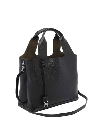 Hogan Structured Pebbled Shoulder Bag With Versatile Design In Black