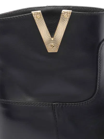 Via Roma 15 Black Leather Ankle Boot With Golden "v" Detail In Black