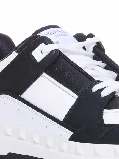 Valentino Garavani Low Sneakers Contrast Panels Perforated Toe Rubber Sole In Black