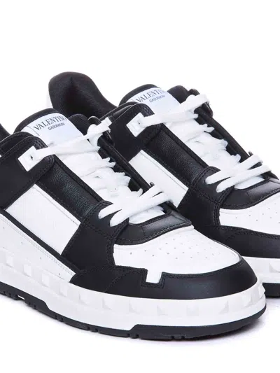 Valentino Garavani Low Sneakers Contrast Panels Perforated Toe Rubber Sole In Black