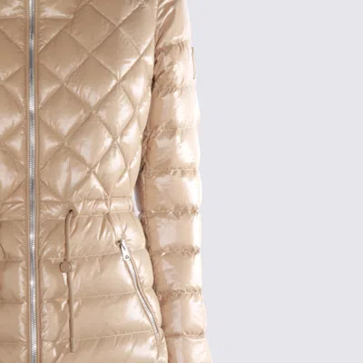 Mackage Tooky Quilted Hooded Coat In Neutral