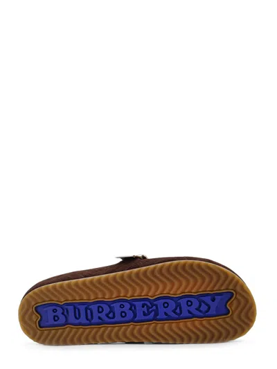 Burberry Strap Patterned Round Toe Rubber Sole Slip-on