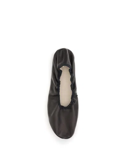 The Row 10mm Hereditas Leather Ballerina Flats In Black