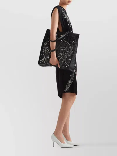 Prada Patch Embroidered Quilted Tote Bag In Black