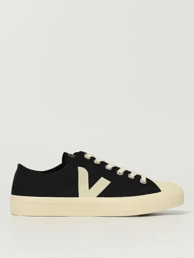Veja Black Pierre Wata Ii Low-top Sneakers In Black