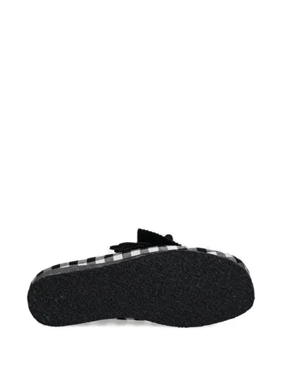 Clarks Originals Gingham-check Flower-embellished Loafers In Black