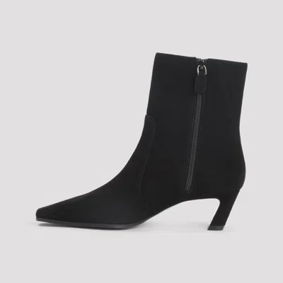 Stuart Weitzman Pointed Toe Ankle Boots With Mid-height Heel In Black